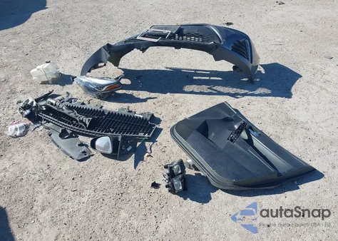 2019 Toyota Corolla Se from USA, damaged, VIN 5YFBURHE5KP903027